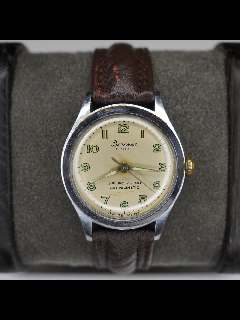 Vintage Bercona Sport Swiss Made Shock Resistant Antimagnetic Men's Manual Watch